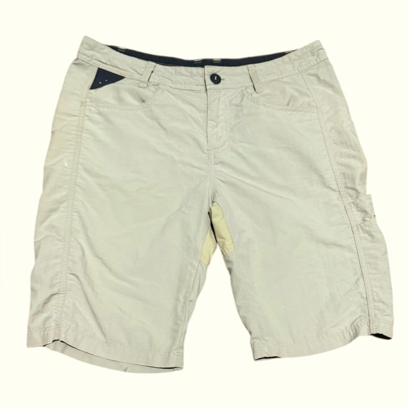 PATAGONIA Away From Home Cargo Outdoor Hiking Camping Shorts Beige Size 6. - Picture 1 of 6